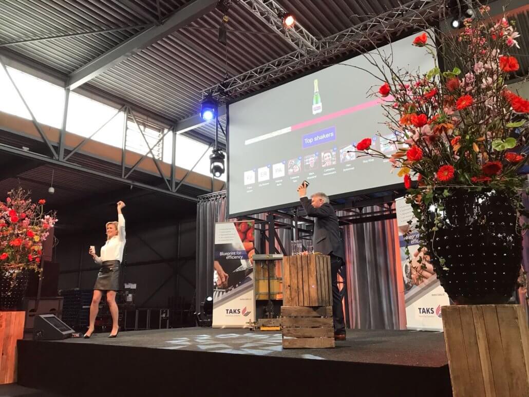 Opening pand Taks Handling Systems